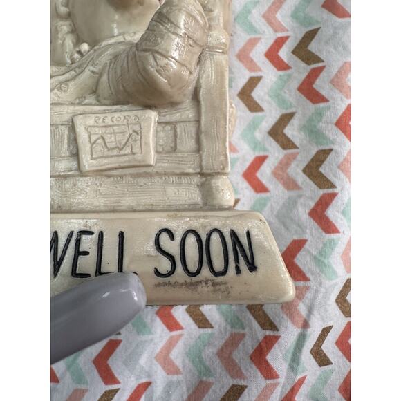 Vintage 1972 R & W BERRIES Statue #9048 Figurine GET WELL SOON - Made In USA! - Picture 2 of 8